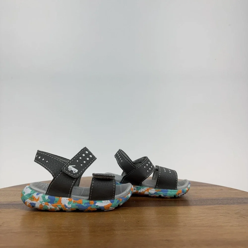 New NWOB Little Kids See Kai Run Billie Flexirun Strapped Gray Sandals‎ Size 5 C